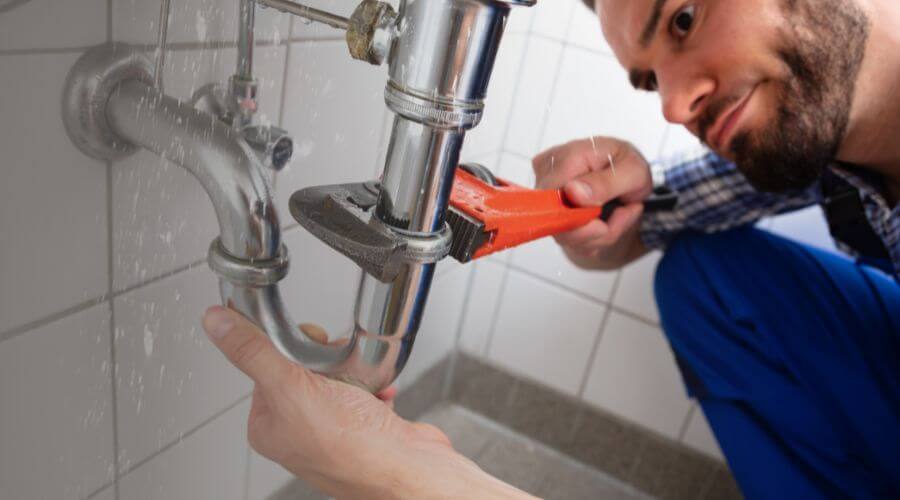 Professional clogged toilet repair services in Providence, RI
